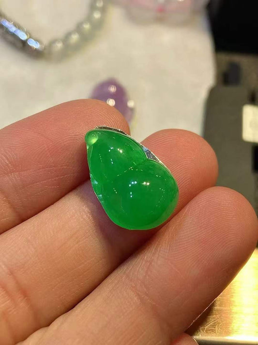 天然翡翠A貨緬料陽綠葫蘆裸石